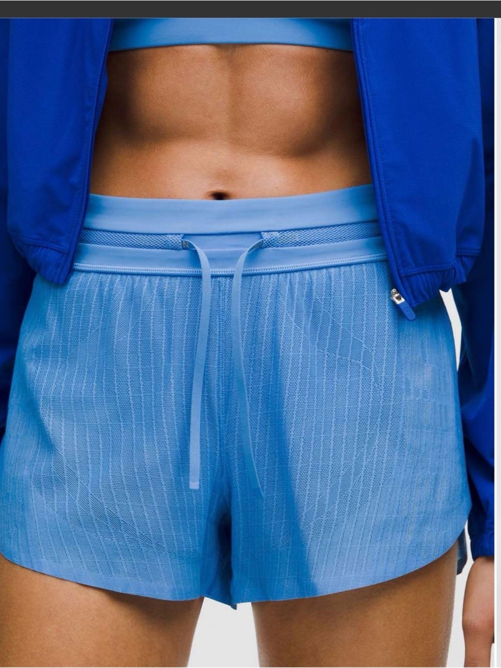 Lululemon Fast and Free Airflow Mid-Rise Running Short 3”
Pool Party